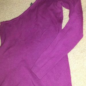 Guess violet/purple one sleeve sweater